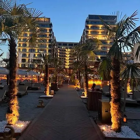 Seaview Luxury - Stefan Promenada Нэводари